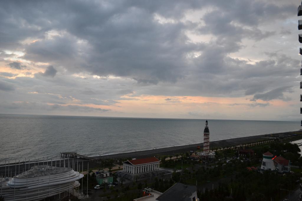 Orbi Towers Rooms Batoemi Buitenkant foto