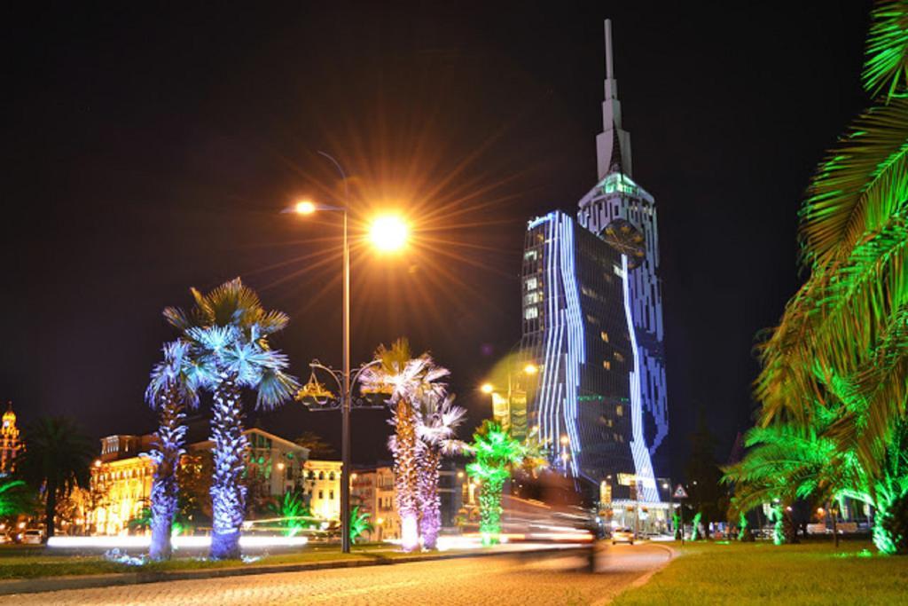 Orbi Towers Rooms Batoemi Buitenkant foto